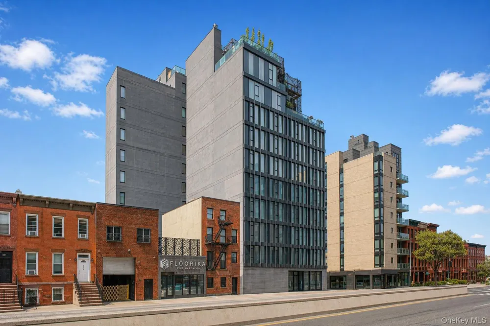 554 4th Avenue #7B Brooklyn, NY 11215
