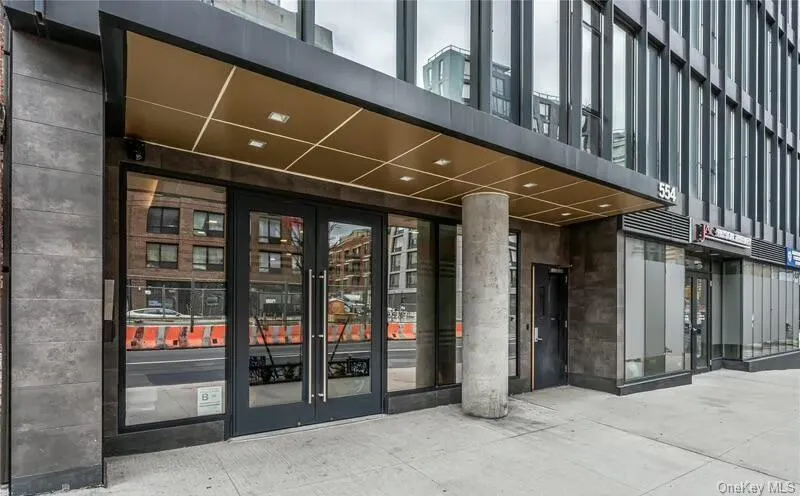 554 4th Avenue #7B Brooklyn, NY 11215