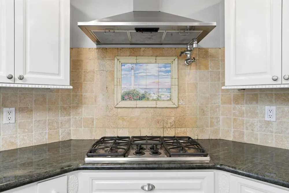 1518 Spinnaker Lane Half Moon Bay, CA 94019