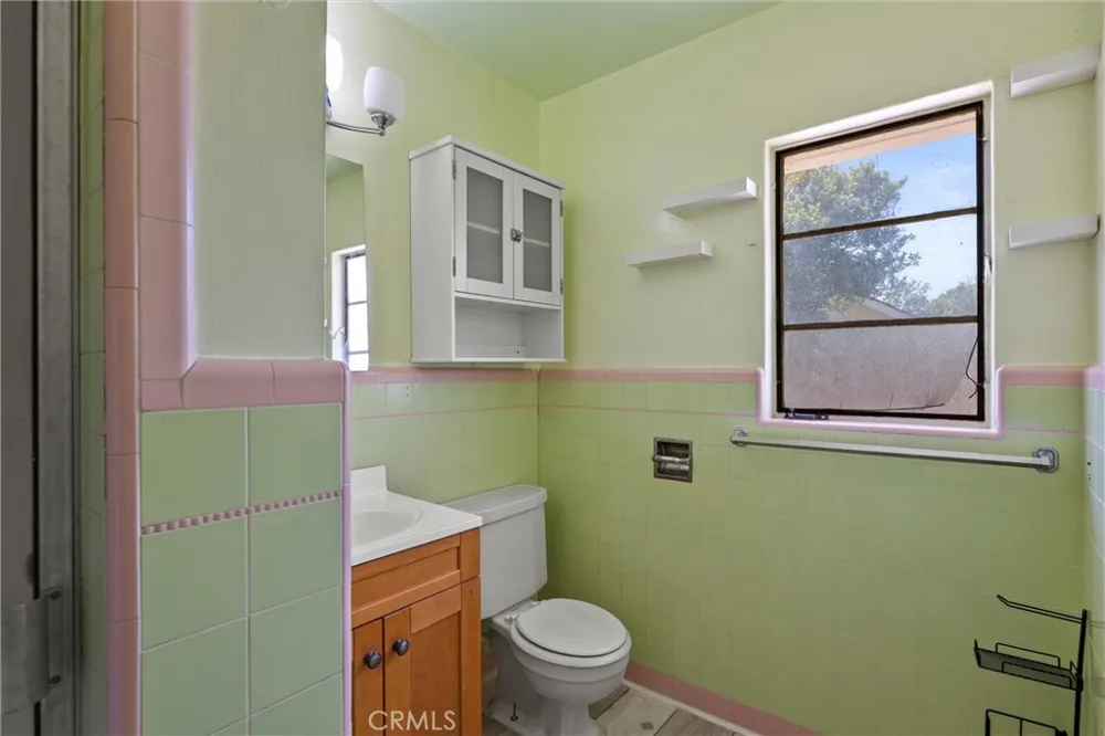 159 S Shasta Willows, CA 95988