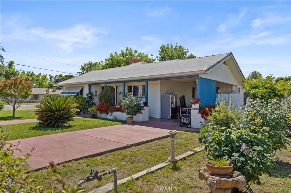 159 S Shasta Willows, CA 95988