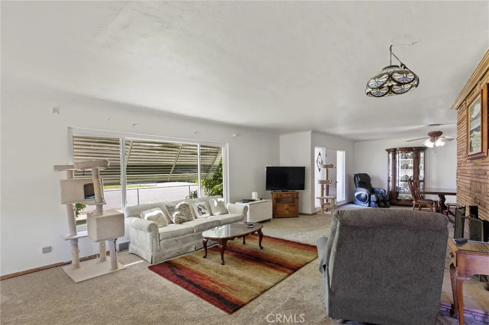 159 S Shasta Willows, CA 95988