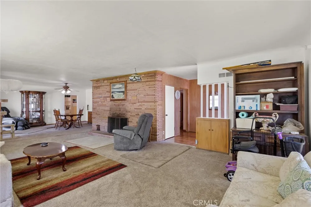 159 S Shasta Willows, CA 95988