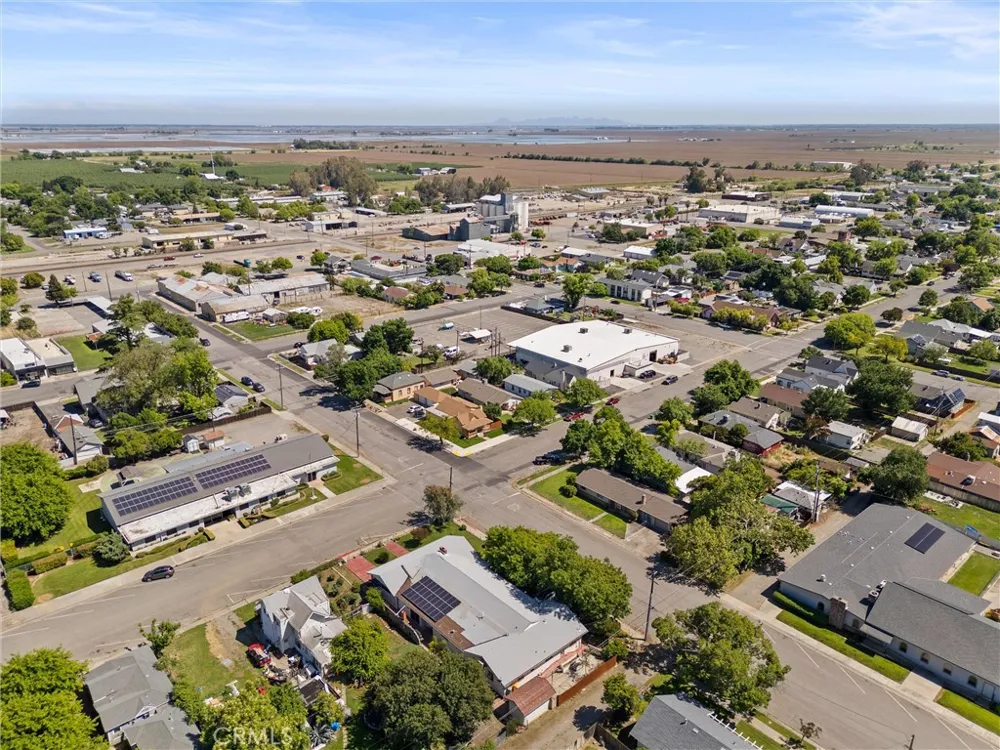 159 S Shasta Willows, CA 95988