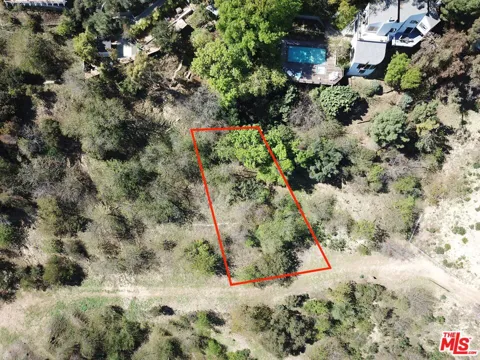 3895 Hopevale Drive