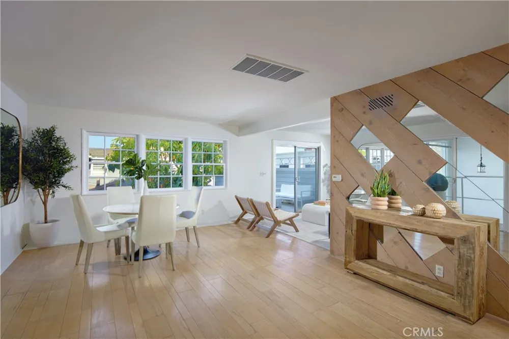 1407 Bay Front Newport Beach, CA 92662