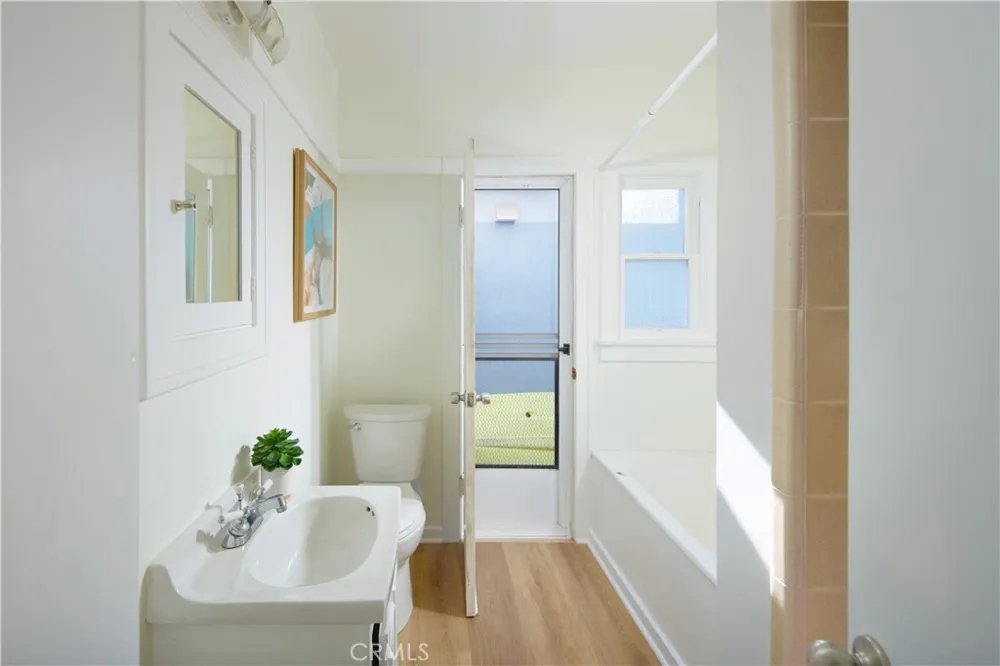 1407 Bay Front Newport Beach, CA 92662