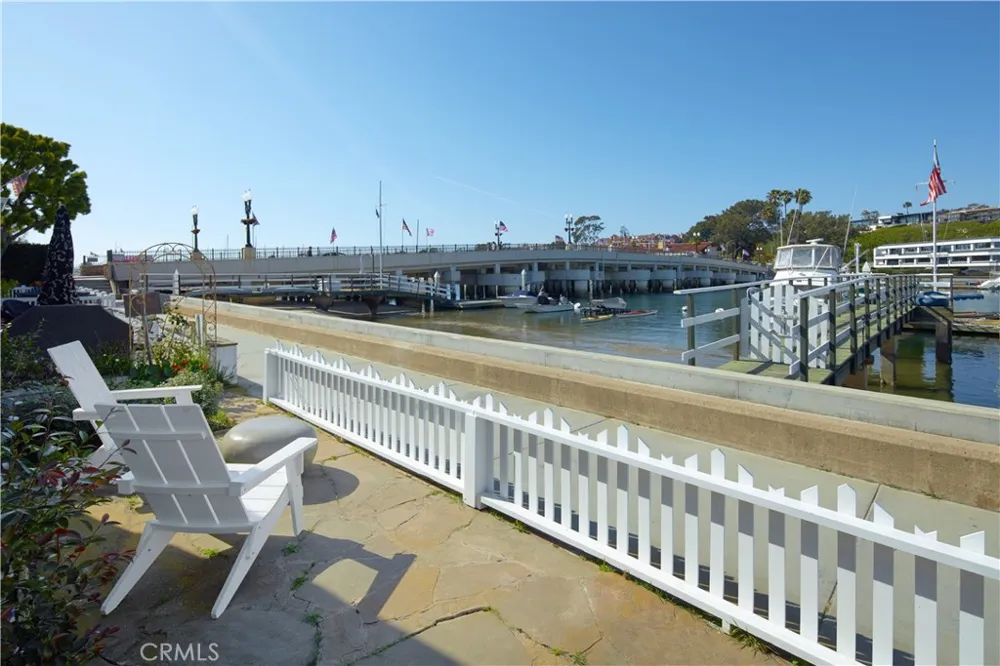 1407 Bay Front Newport Beach, CA 92662