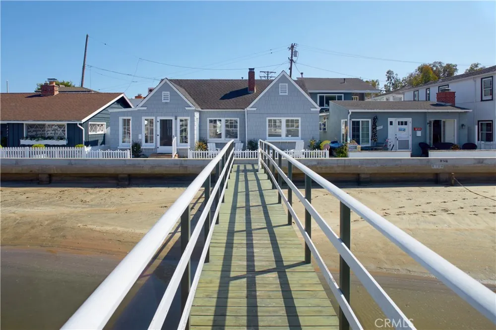 1407 Bay Front Newport Beach, CA 92662