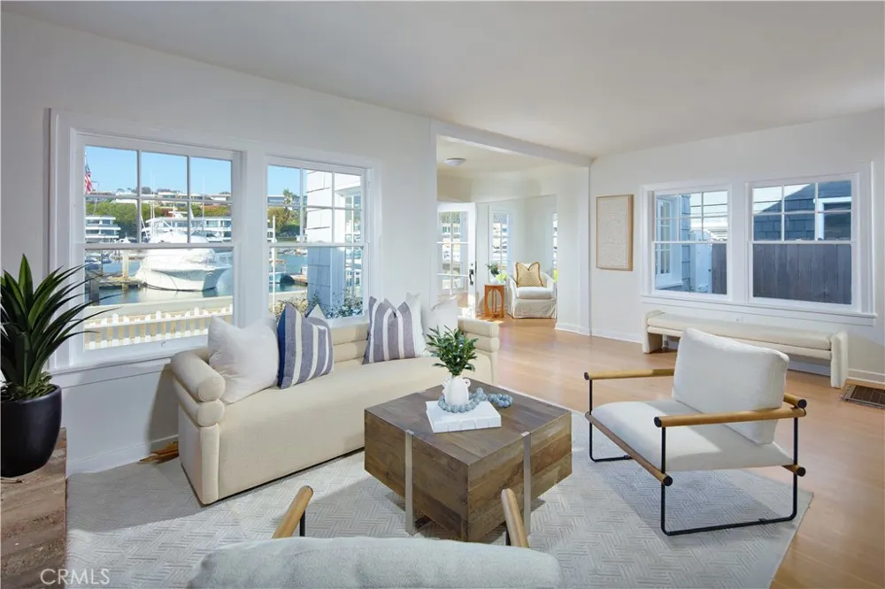 1407 Bay Front Newport Beach, CA 92662
