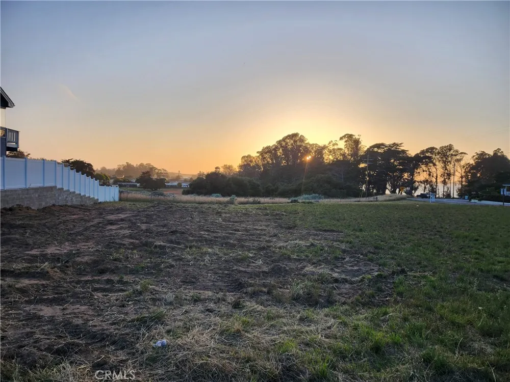1717 5th Los Osos, CA 93402