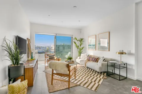 4140 Glencoe Avenue #507