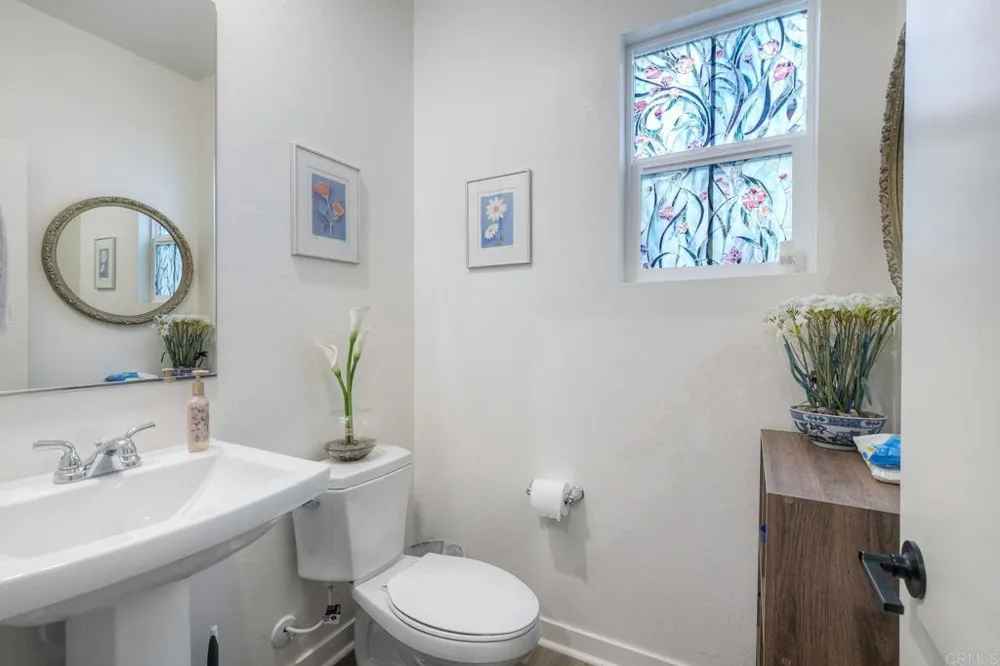 35265 Blossom Place Fallbrook, CA 92028