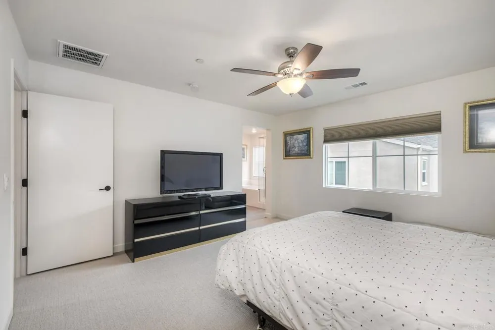 35265 Blossom Place Fallbrook, CA 92028