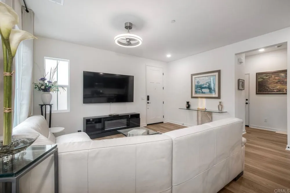 35265 Blossom Place Fallbrook, CA 92028