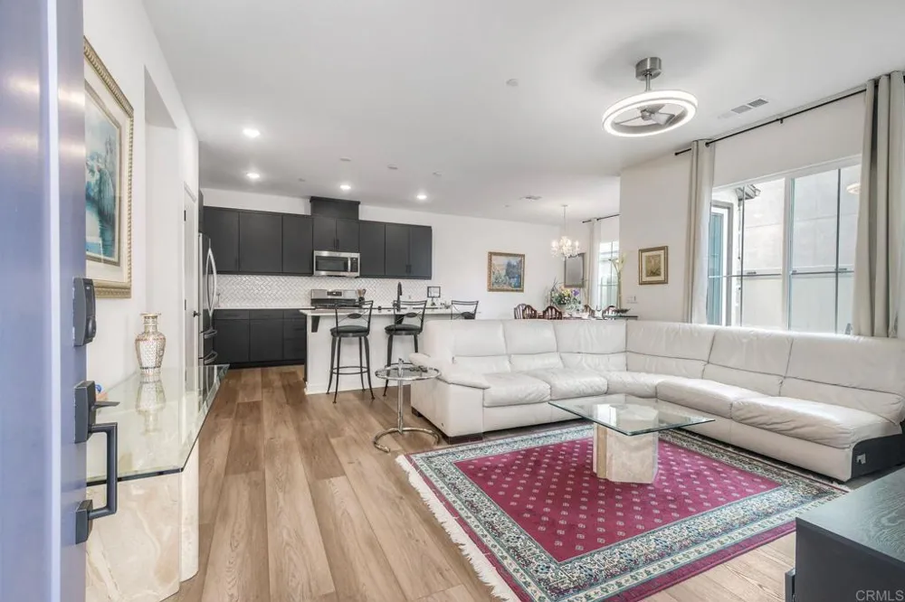 35265 Blossom Place Fallbrook, CA 92028