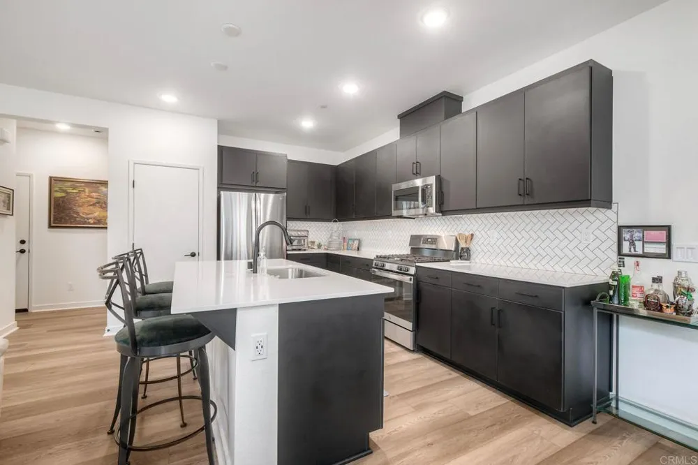 35265 Blossom Place Fallbrook, CA 92028