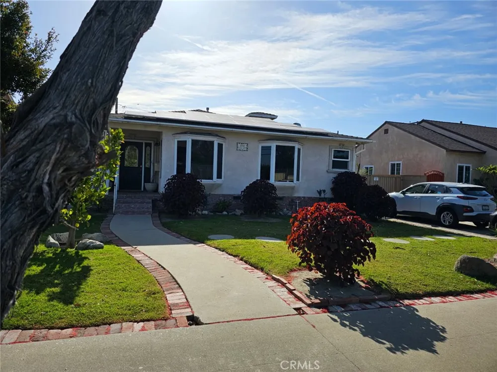 3180 Easy Avenue Long Beach, CA 90810