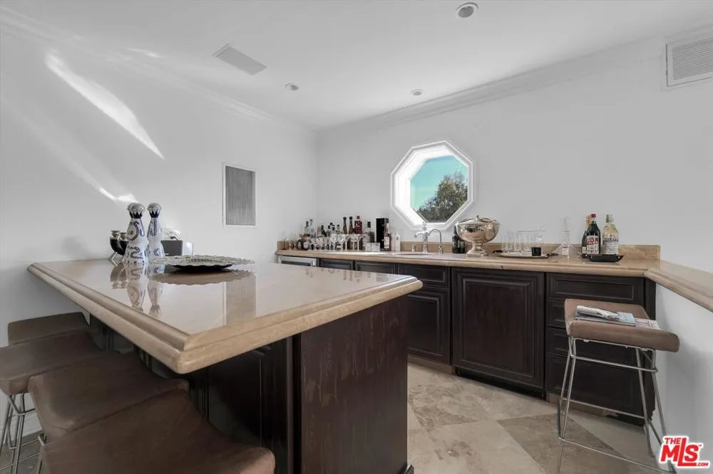 1300 Summitridge Drive Beverly Hills, CA 90210