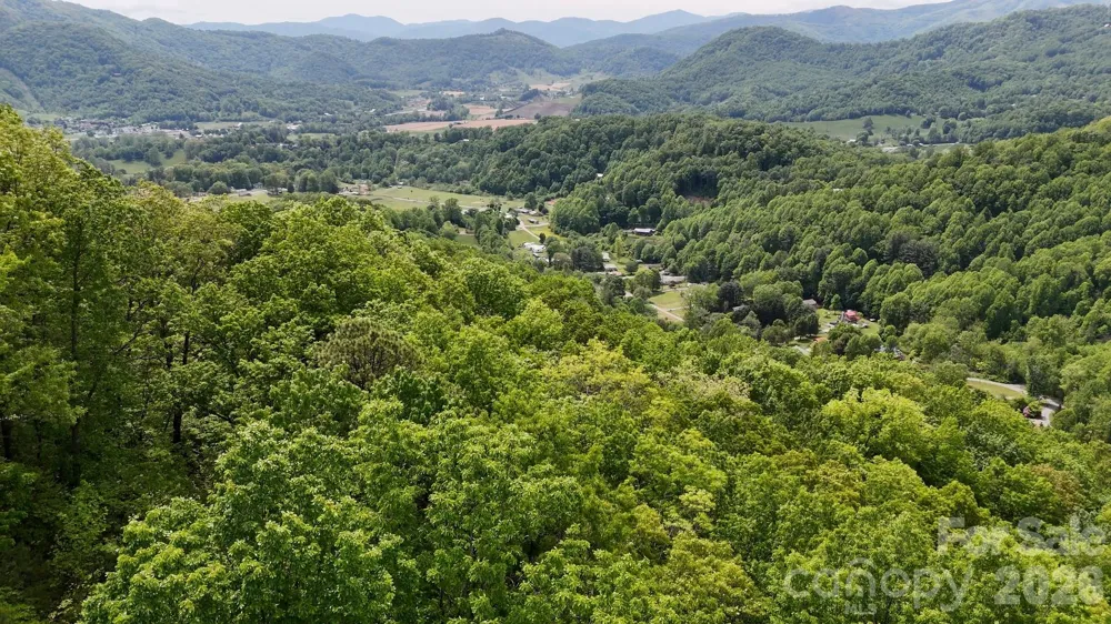 99999 Wolverine Court #53 Waynesville, NC 28785