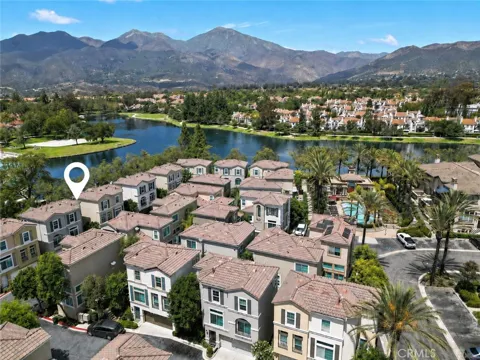 237 Montana del Lago Drive