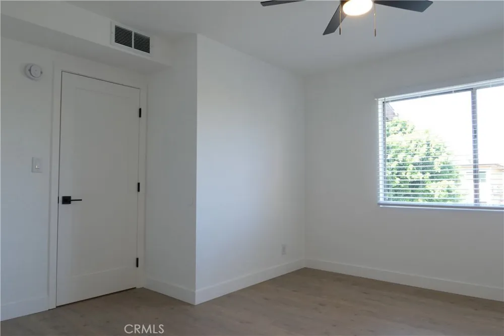 7300 Lennox #J3 Van Nuys, CA 91405
