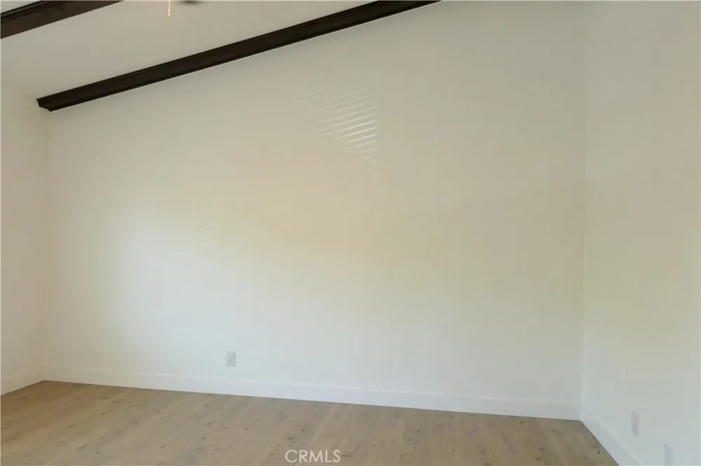 7300 Lennox #J3 Van Nuys, CA 91405