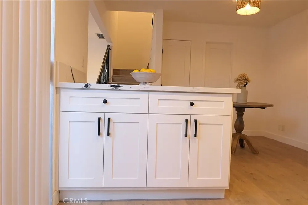 7300 Lennox #J3 Van Nuys, CA 91405