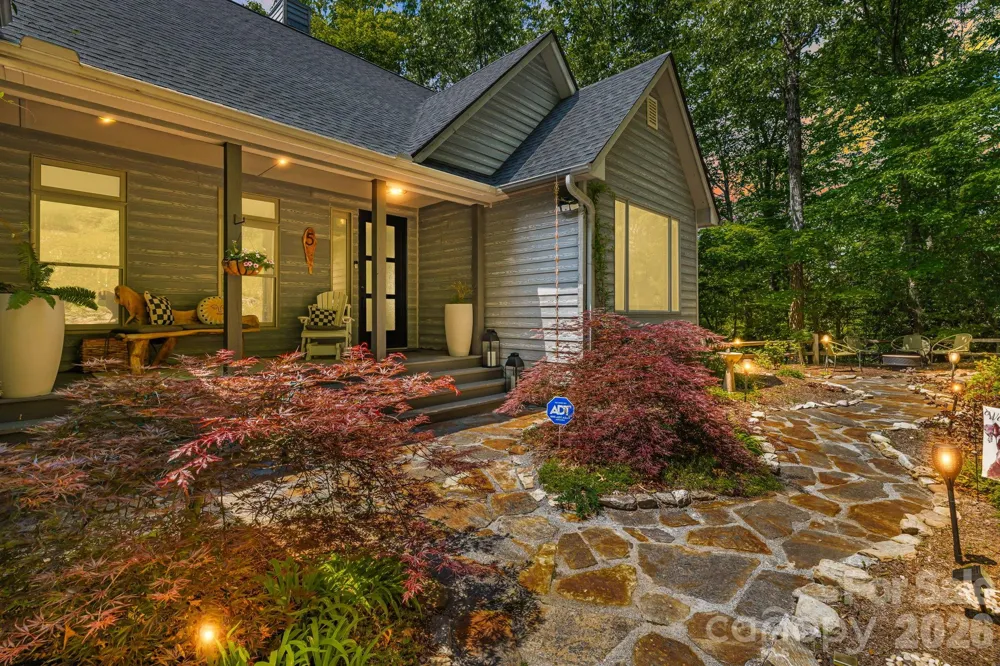 5 Saddle Ridge Fletcher, NC 28732