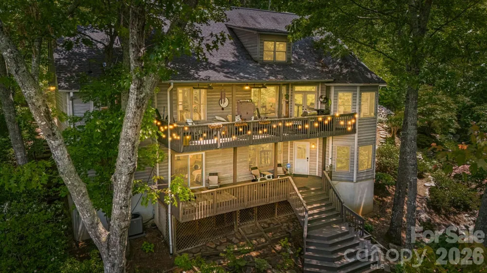 5 Saddle Ridge Fletcher, NC 28732