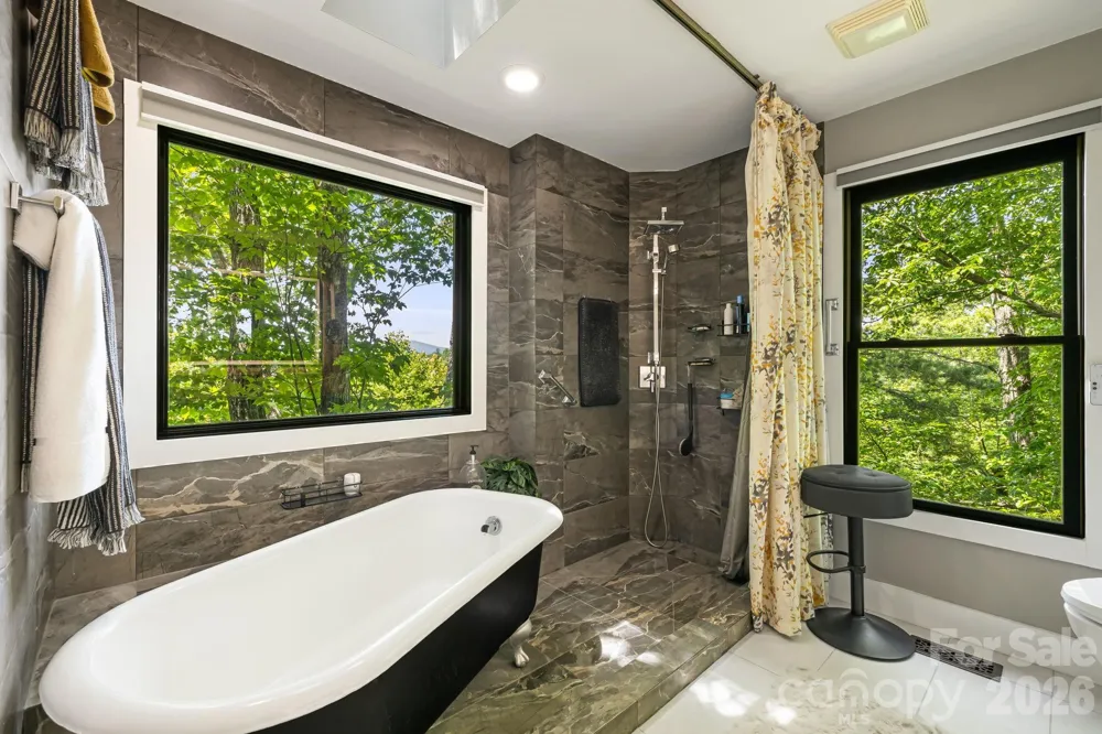 5 Saddle Ridge Fletcher, NC 28732