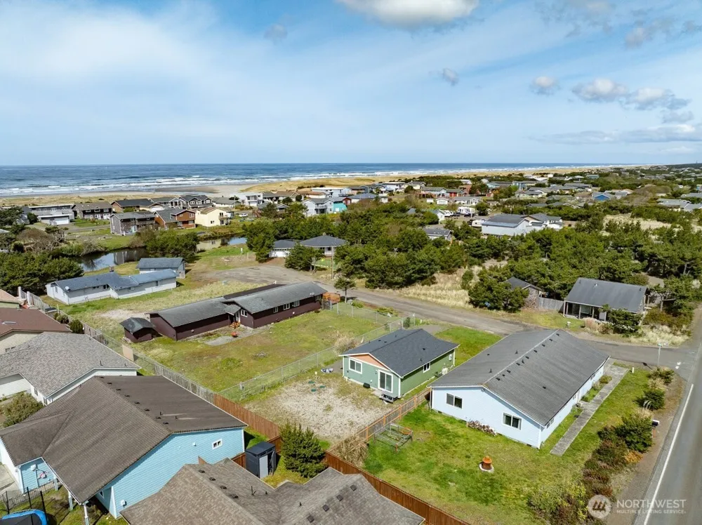 816 325th Street Ocean Park, WA 98640