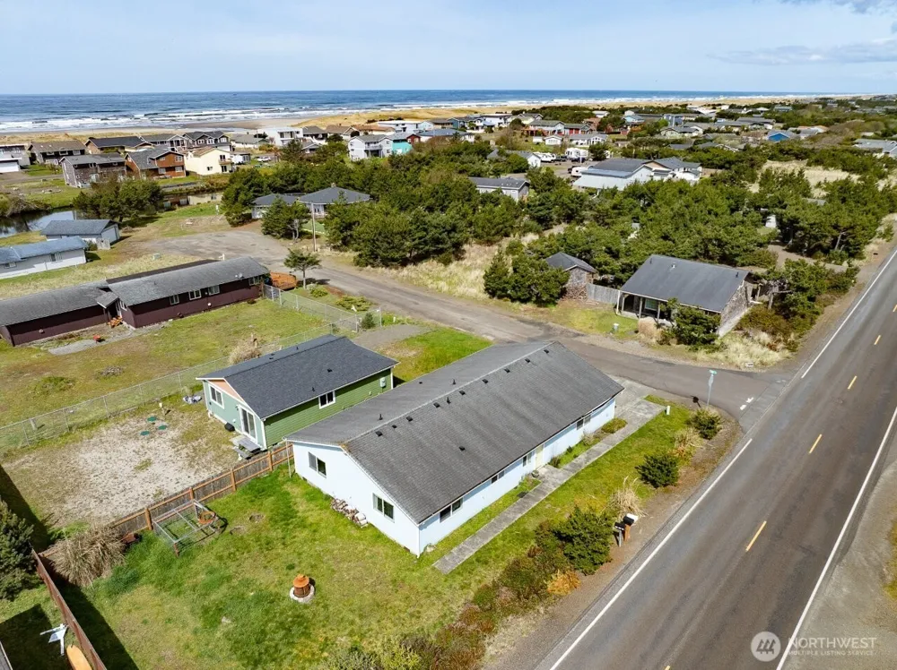 816 325th Street Ocean Park, WA 98640