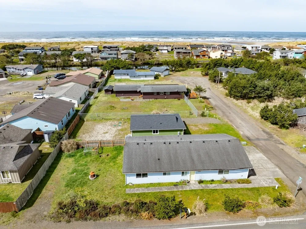 816 325th Street Ocean Park, WA 98640