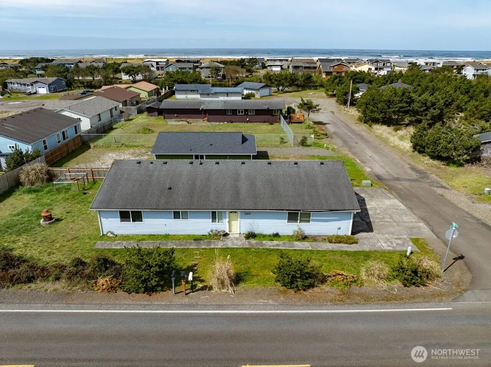816 325th Street Ocean Park, WA 98640