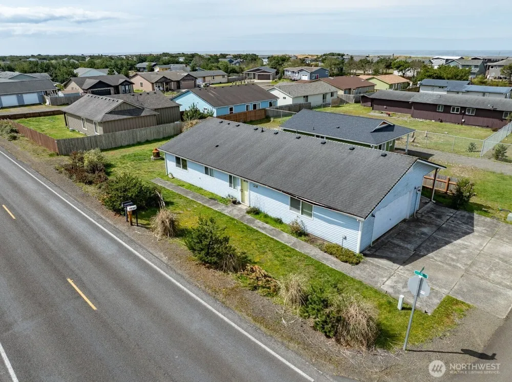 816 325th Street Ocean Park, WA 98640