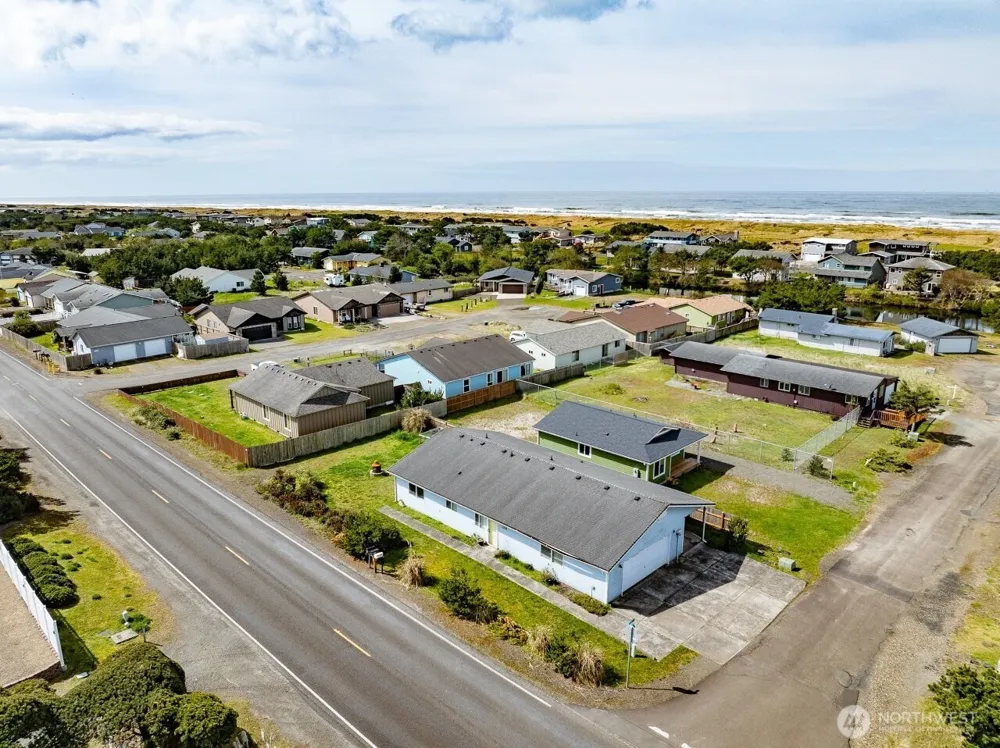 816 325th Street Ocean Park, WA 98640