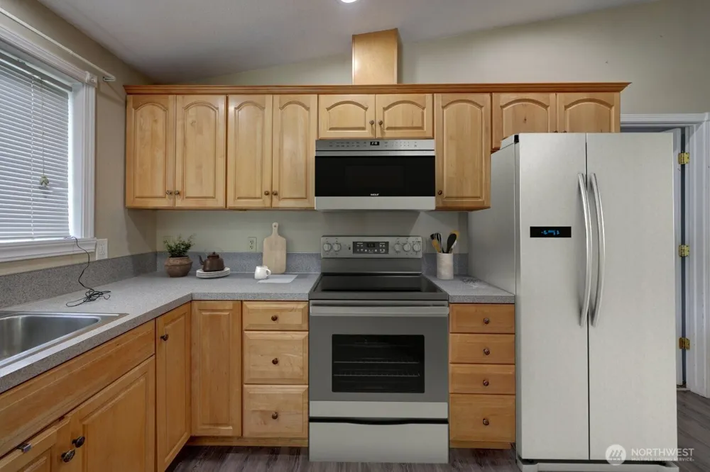 816 325th Street Ocean Park, WA 98640
