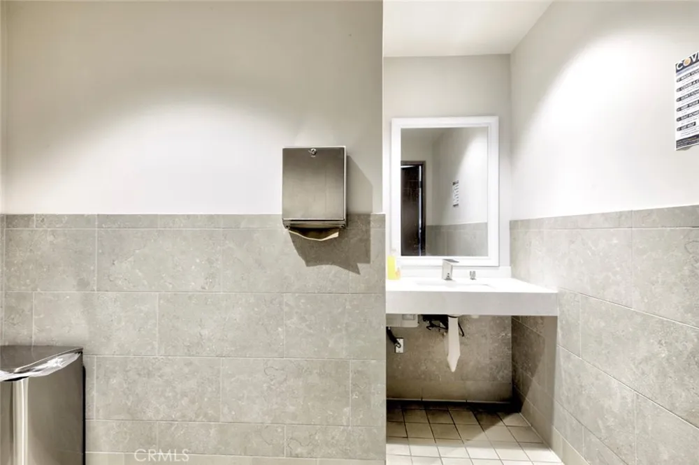 5334 Lindley Avenue #337 Encino, CA 91316