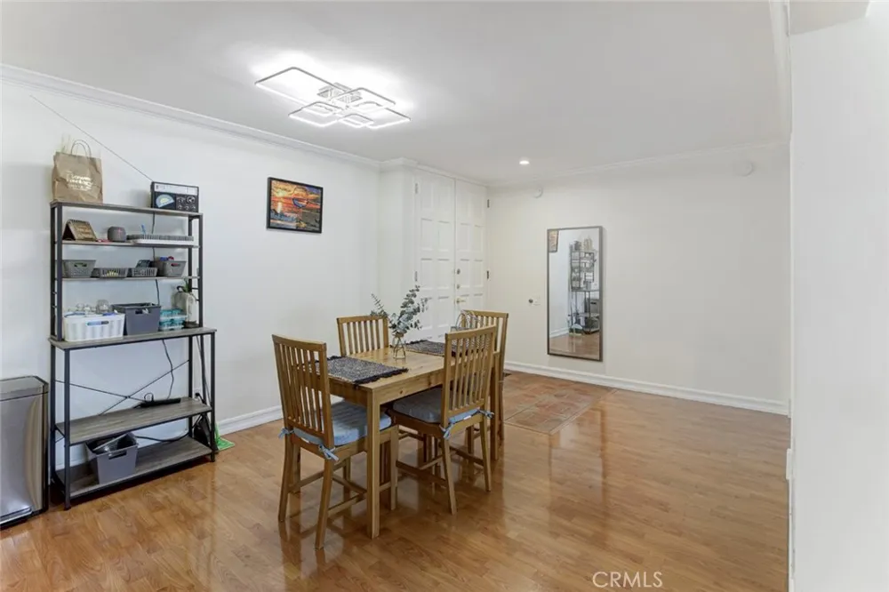 5334 Lindley Avenue #337 Encino, CA 91316