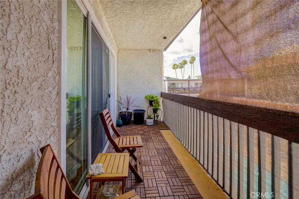 5334 Lindley Avenue #337 Encino, CA 91316