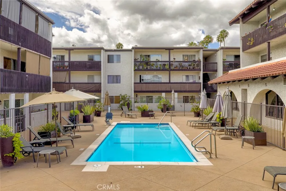 5334 Lindley Avenue #337 Encino, CA 91316