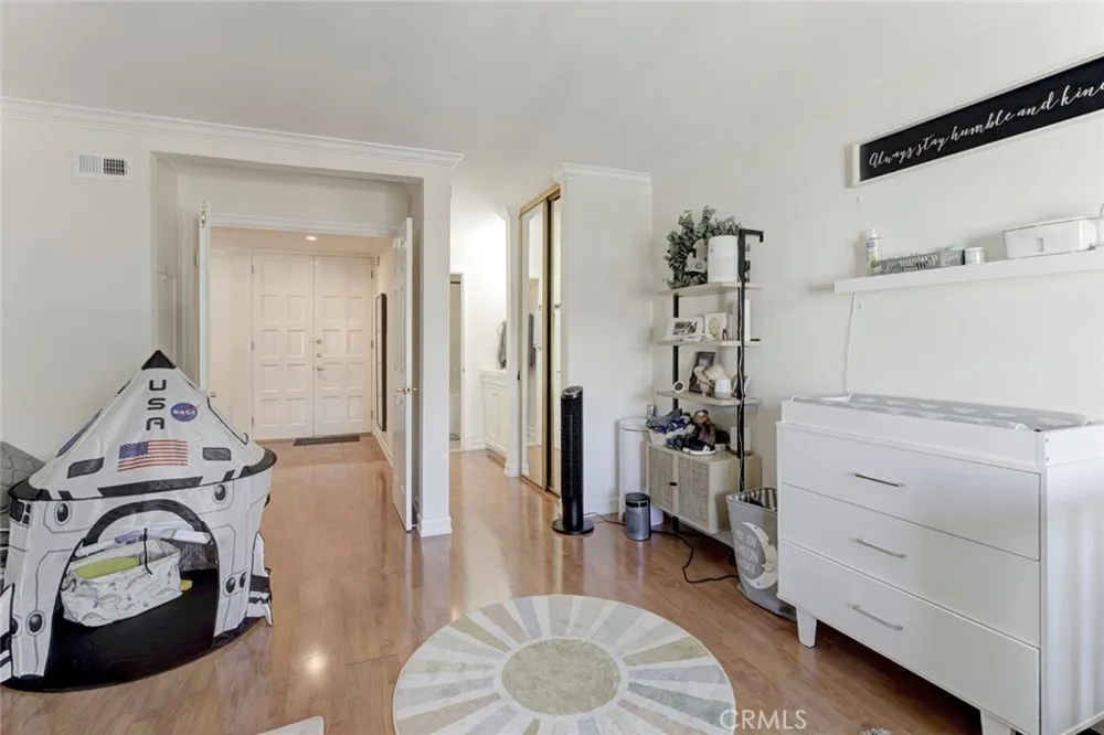 5334 Lindley Avenue #337 Encino, CA 91316