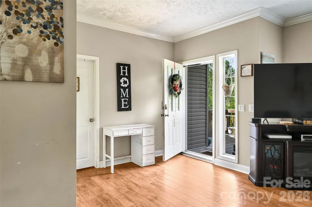 371 Starnes Cove Road Candler, NC 28715