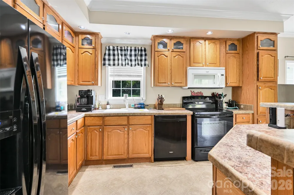 371 Starnes Cove Road Candler, NC 28715