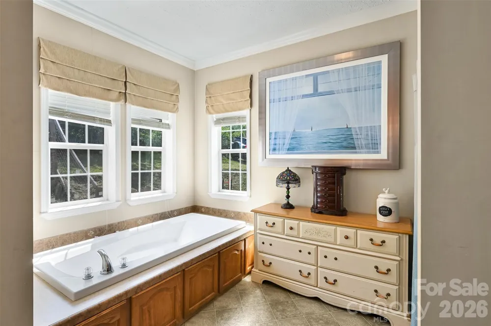 371 Starnes Cove Road Candler, NC 28715