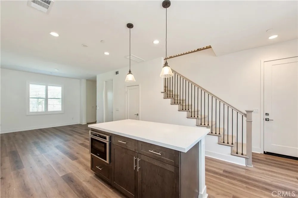 886 Francesca Walnut, CA 91789