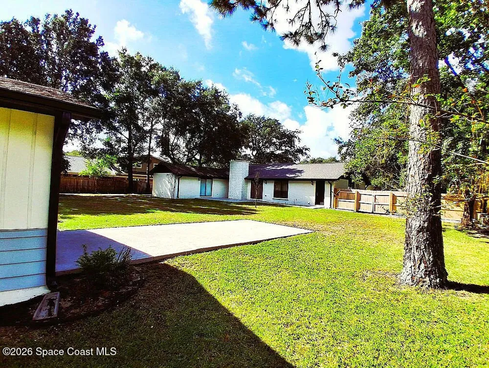 6503 Calle De Lago Navarre, FL 32566