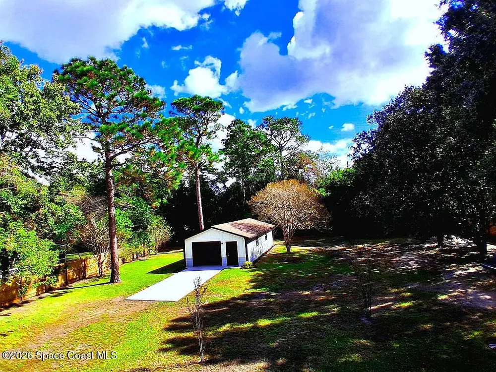 6503 Calle De Lago Navarre, FL 32566
