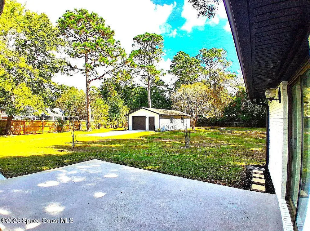 6503 Calle De Lago Navarre, FL 32566